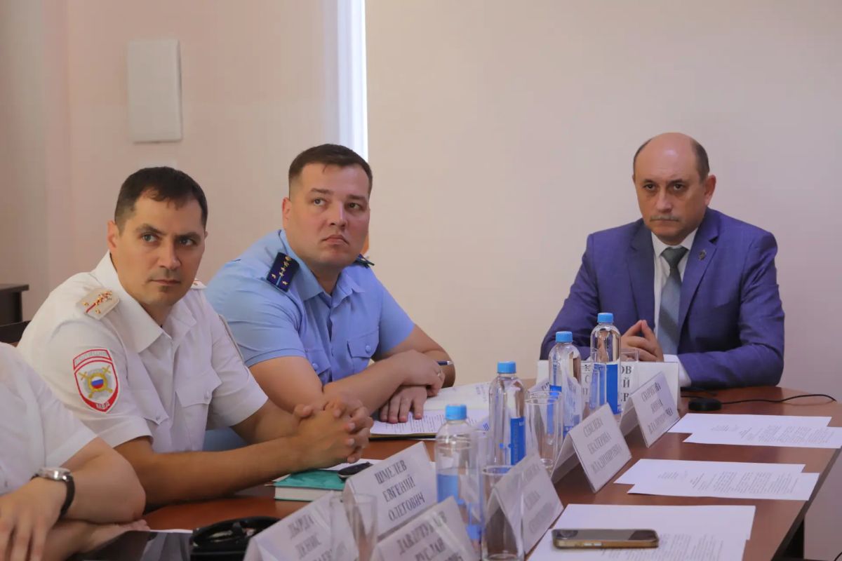 Геленджик принял участие в расширенном заседании антинаркотической комиссии края