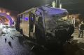 В Сочи автобус врезался в бетонную стену: пострадал водитель