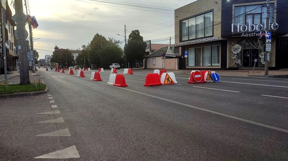 На восстановление повреждённого коллектора на Красных Партизан предварительно уйдёт не менее двух месяцев На восстановление повреждённого коллектора на Красных Партизан предварительно уйдёт не менее двух месяцев