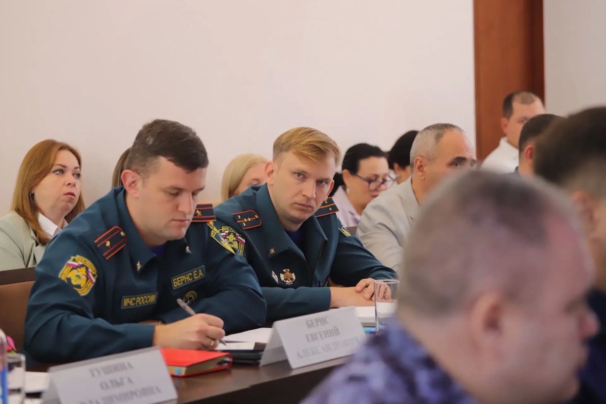 Алексей Богодистов: Провёл заседание антитеррористической комиссии с руководителями правоохранительных органов и профильных служб Алексей Богодистов: Провёл заседание антитеррористической комиссии с руководителями правоохранительных органов и профильных служб