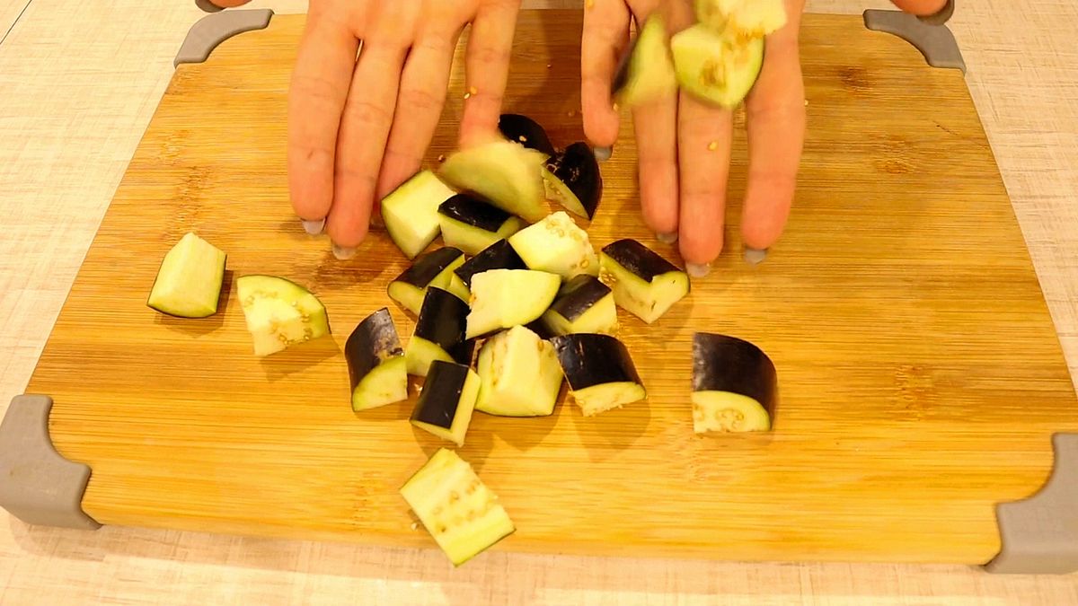 Как превратить баклажаны в любимое лакомство: секретный рецепт для всей семьи