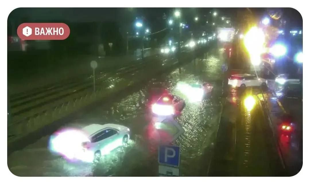 В Краснодаре перекрыли ул. Московскую