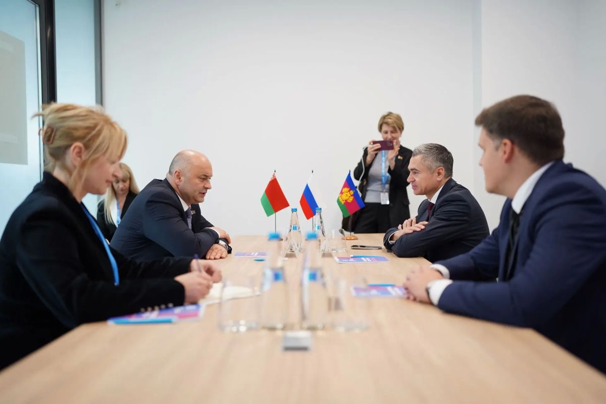 Александр Руппель провел встречи с главой администрации Президента Беларуси и руководителями областей Республики Александр Руппель провел встречи с главой администрации Президента Беларуси и руководителями областей Республики
