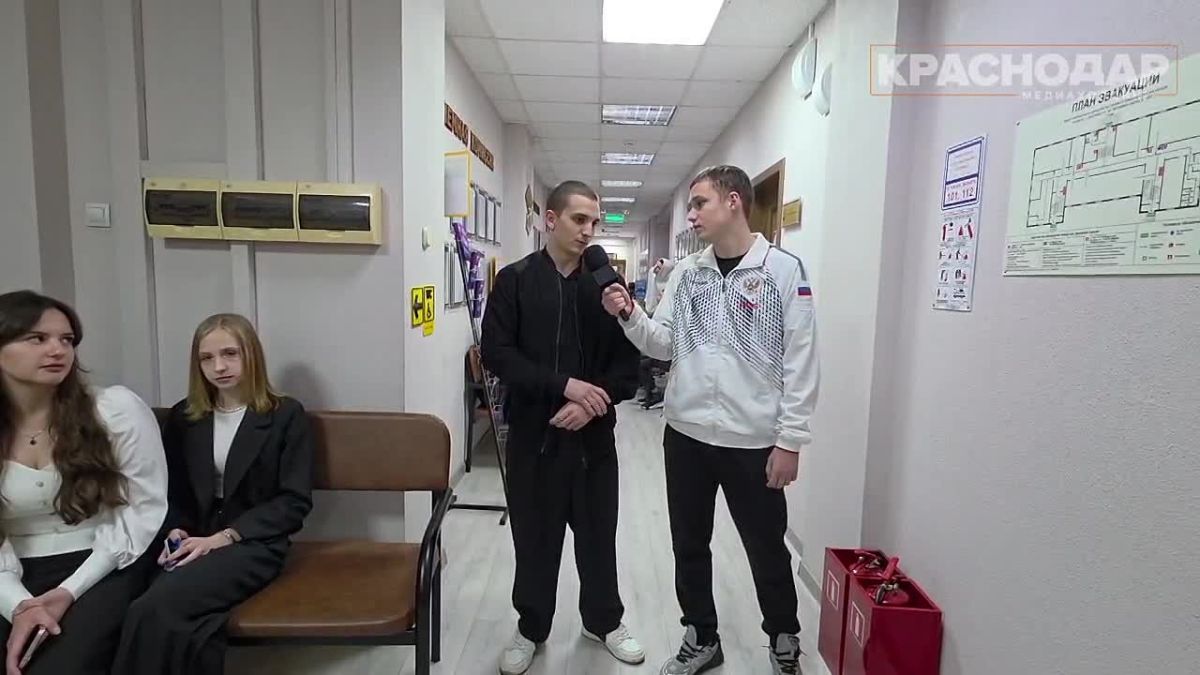 Открытый микрофон ко Дню учителя!