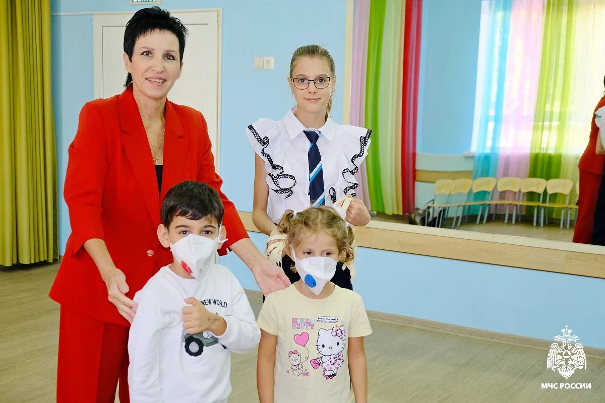 Урок безопасности, посвященный Дню Гражданской обороны, провели на территории ВДЦ «Орленок» Урок безопасности, посвященный Дню Гражданской обороны, провели на территории ВДЦ «Орленок»