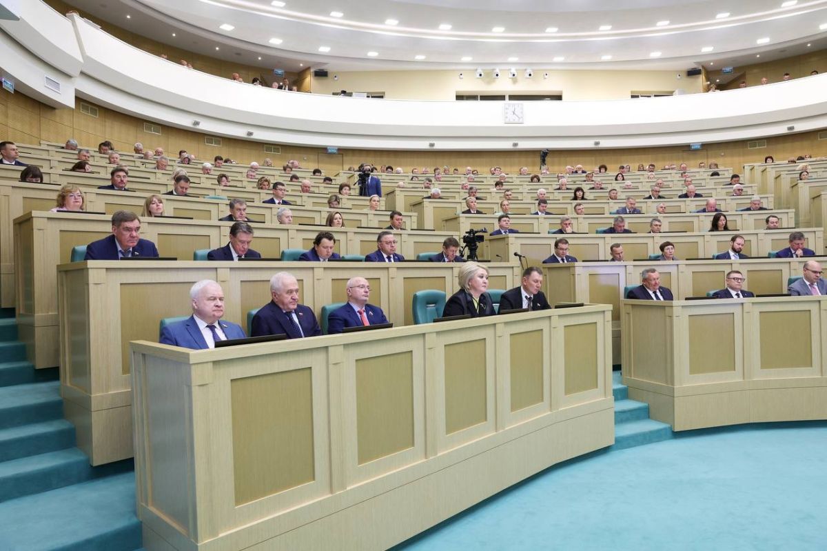 Председатель Совета Федерации РФ Валентина Матвиенко провела парламентские слушания «О параметрах проекта федерального бюджета на 2027 год и на плановый период 2028 и 2029 годов» Председатель Совета Федерации РФ Валентина Матвиенко провела парламентские слушания «О параметрах проекта федерального бюджета на 2027 год и на плановый период 2028 и 2029 годов»