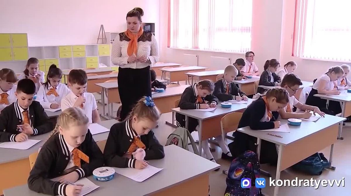 Губернатор Вениамин Кондратьев поздравил учителей Кубани