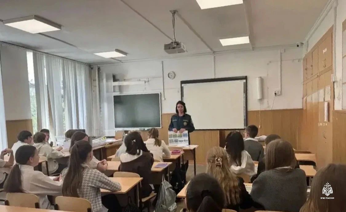 Безопасность на воде: профилактические занятия ГИМС в школах Краснодара Безопасность на воде: профилактические занятия ГИМС в школах Краснодара
