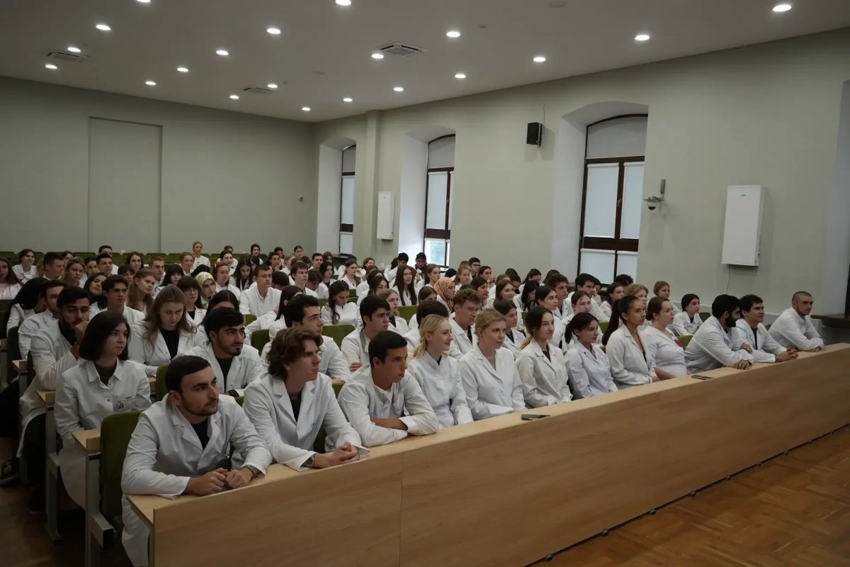 Более 2,6 тысячи студентов КубГМУ учатся по целевому направлению от медучреждений края Более 2,6 тысячи студентов КубГМУ учатся по целевому направлению от медучреждений края