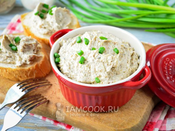 Праздничный паштет из шпрот: простота и изысканность на вашем столе