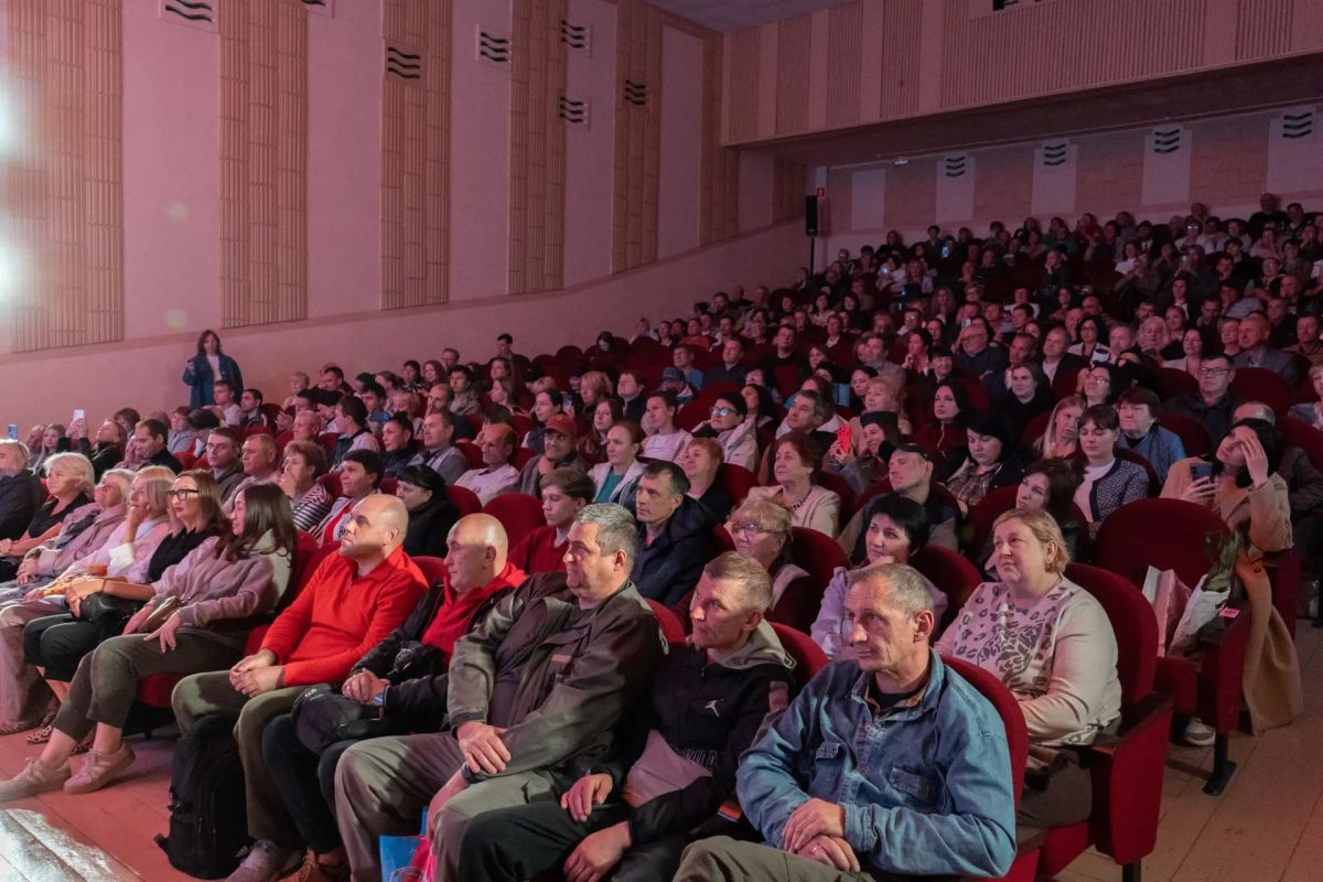 «Путь Петра»: в Абрау-Дюрсо показали фильм, который заставляет задуматься о главном «Путь Петра»: в Абрау-Дюрсо показали фильм, который заставляет задуматься о главном