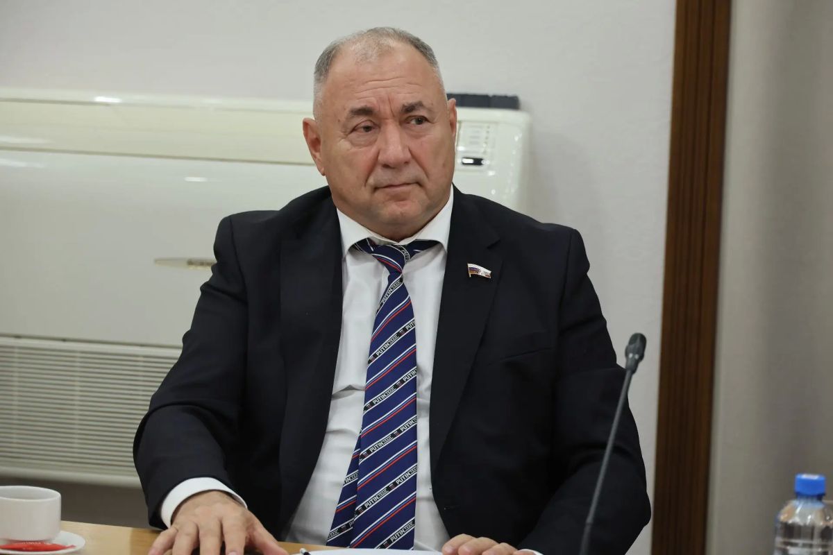 Вениамин Кондратьев: Встретился с избранными от нашего региона депутатами Госдумы девятого созыва Вениамин Кондратьев: Встретился с избранными от нашего региона депутатами Госдумы девятого созыва