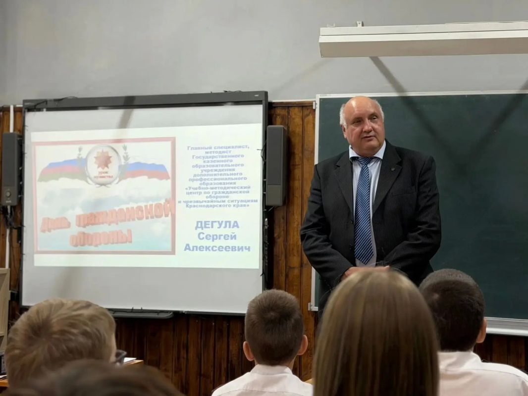 Более 400 школьников Краснодара и Сочи приняли участие в открытых уроках по безопасности Более 400 школьников Краснодара и Сочи приняли участие в открытых уроках по безопасности
