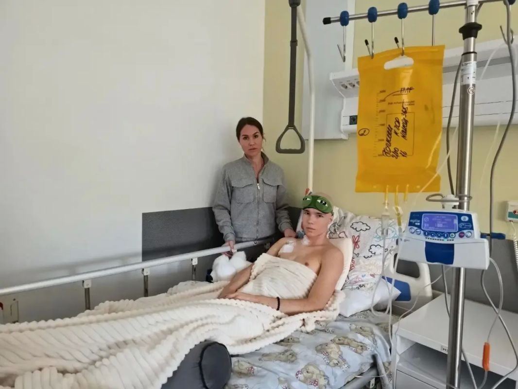 Дорогие люди, мы должны помочь нашему мальчику из Геленджика справиться с раком