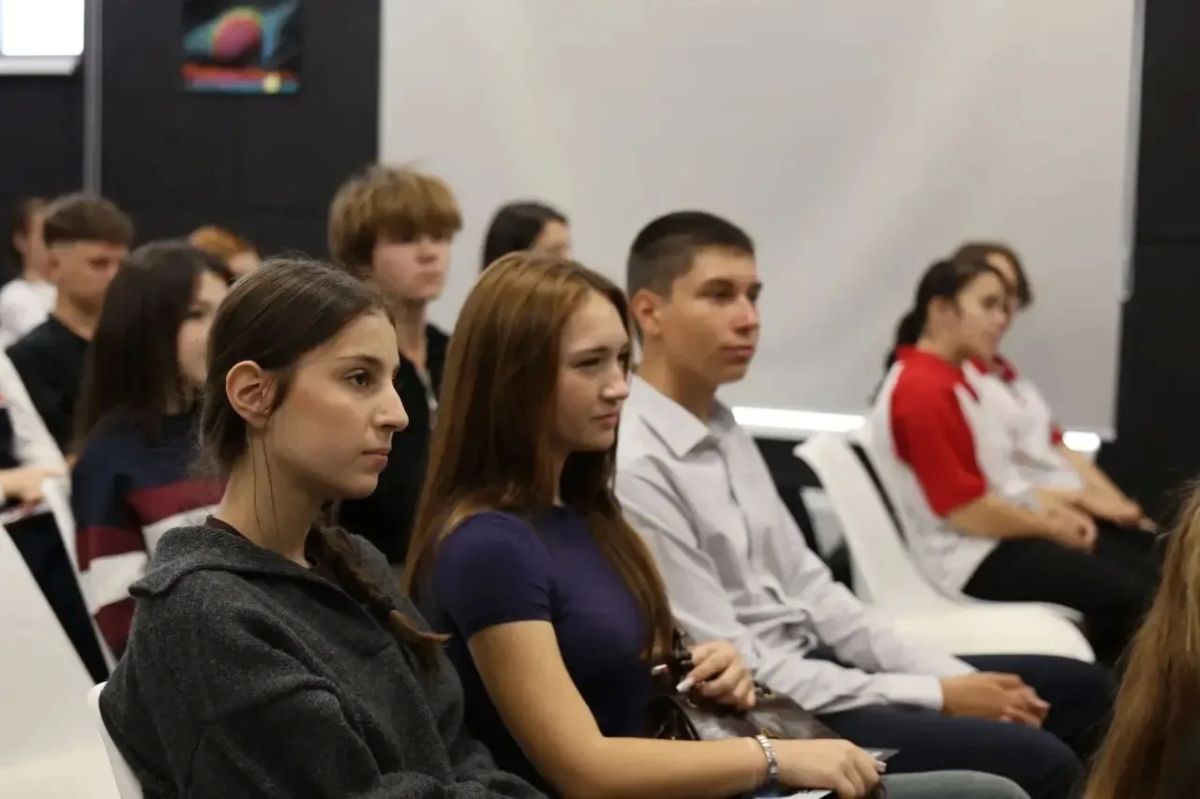 В молодёжном центре «Вектор» состоялось первое в этом учебном году заседание Совета Первых Новороссийска В молодёжном центре «Вектор» состоялось первое в этом учебном году заседание Совета Первых Новороссийска