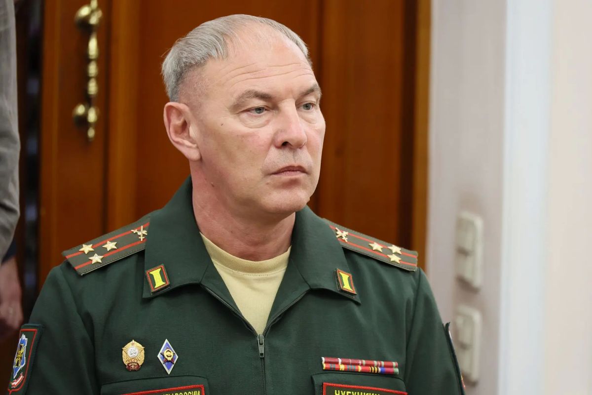 Вениамин Кондратьев встретился с военным комиссаром Краснодарского края Вениамин Кондратьев встретился с военным комиссаром Краснодарского края