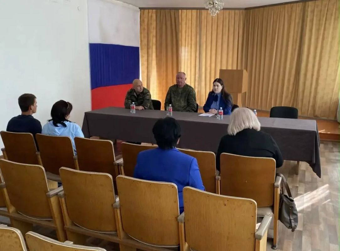 Прокуратура Новопокровского района провела выездной прием участников СВО и их семей в администрации Калниболотского сельского поселения