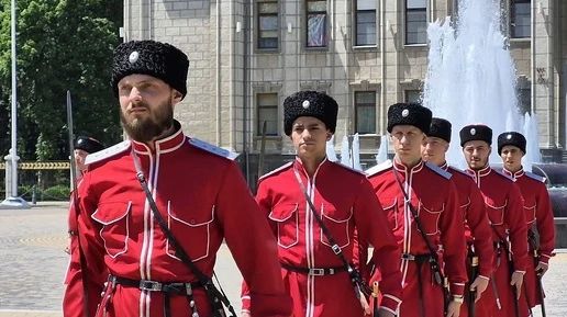 Сенатор Трембицкий поздравил жителей края с Днём Кубанского казачьего войска