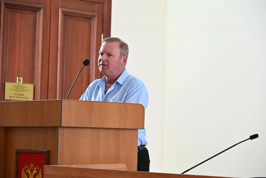 Роман Бублик: Семьи участников СВО должны чувствовать: они не одни, мы рядом и готовы поддержать в любой ситуации Роман Бублик: Семьи участников СВО должны чувствовать: они не одни, мы рядом и готовы поддержать в любой ситуации
