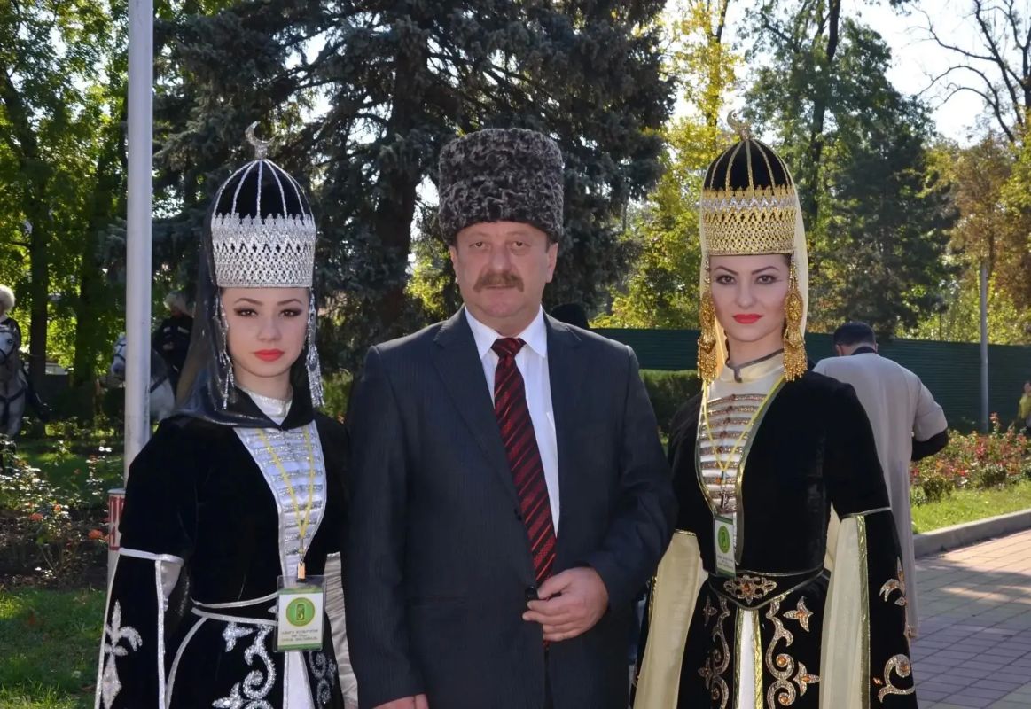 Семья из Сочи вошла в число победителей Всероссийского конкурса «Семья года – 2026» Семья из Сочи вошла в число победителей Всероссийского конкурса «Семья года – 2026»