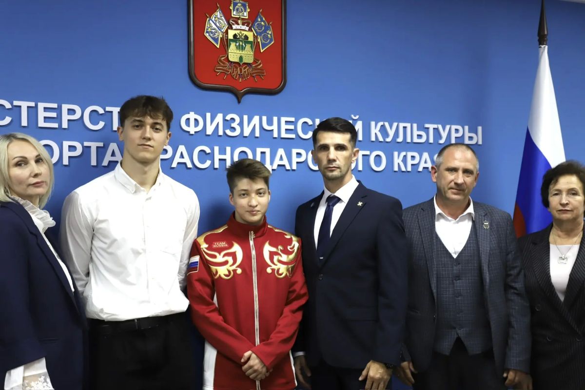 «Спасибо вам за то, что представляете наш регион на международных соревнованиях, показываете высокие результаты «Спасибо вам за то, что представляете наш регион на международных соревнованиях, показываете высокие результаты