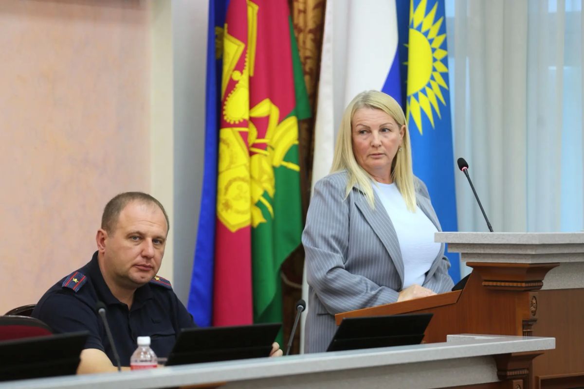 В Анапе обсудили работу по профилактике правонарушений В Анапе обсудили работу по профилактике правонарушений