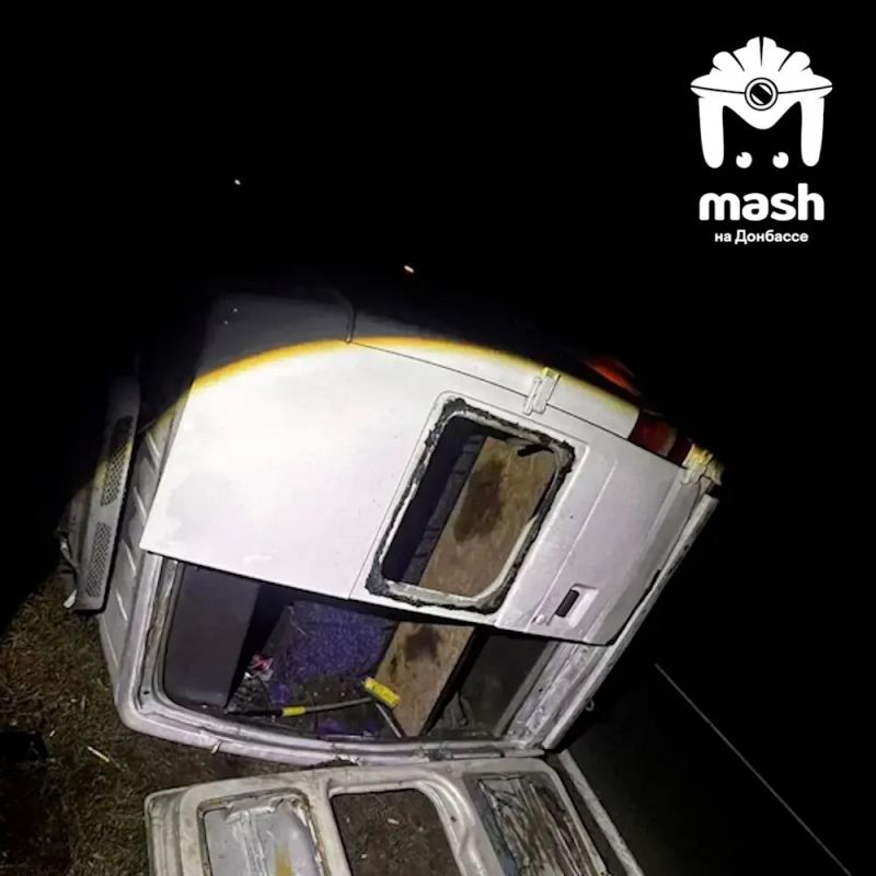 На фото атакованный ВСУ автобус "Лисичанск — Краснодар" На фото атакованный ВСУ автобус "Лисичанск — Краснодар"