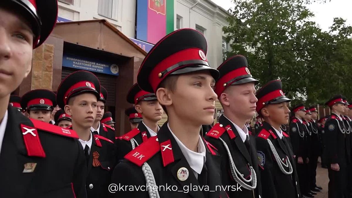Андрей Кравченко: В Новороссийском казачьем кадетском корпусе отметили сразу два важных события: День кубанского казачества и 330-летие Кубанского казачьего войска