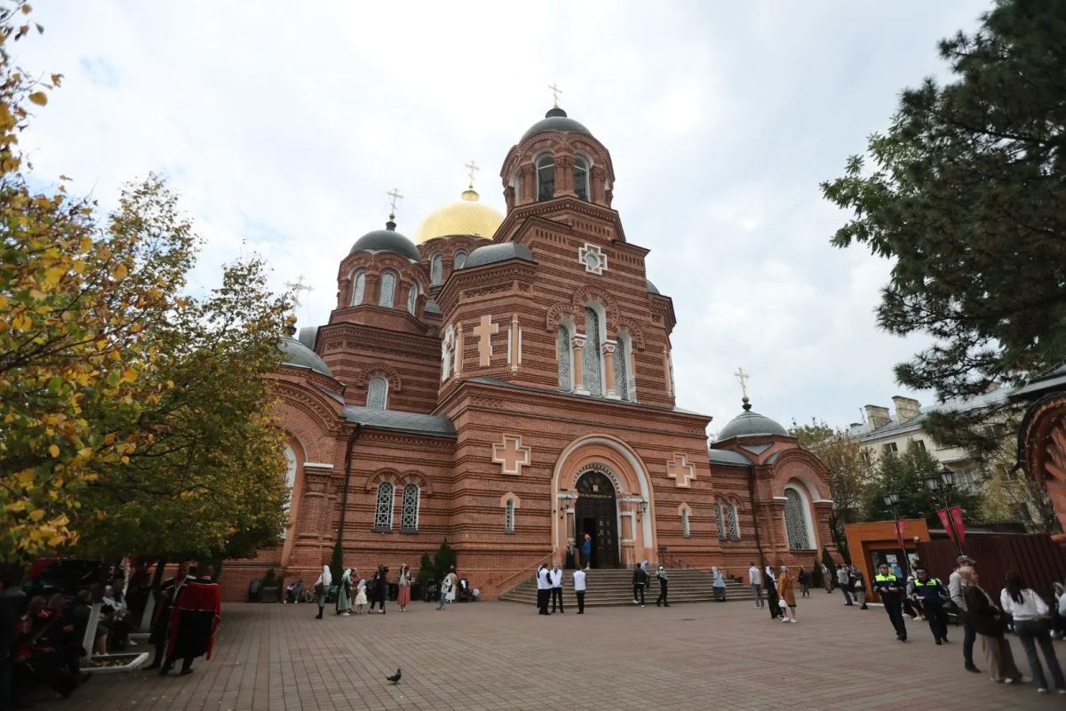 Вениамин Кондратьев: Митрополит Василий стал мудрым учителем и наставником для тысяч православных жителей Кубани Вениамин Кондратьев: Митрополит Василий стал мудрым учителем и наставником для тысяч православных жителей Кубани