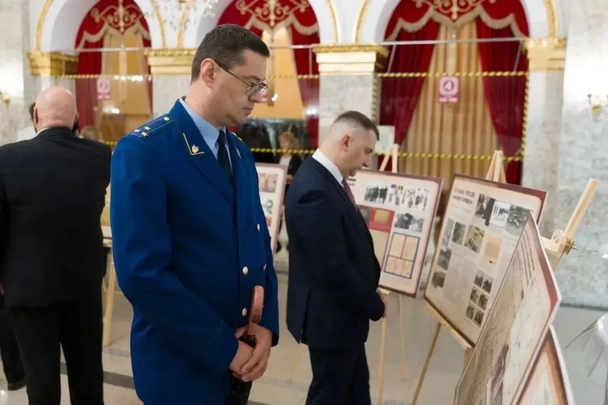 Представитель прокуратуры Краснодарского края принял участие в премьере спектакля «Приговор народа» Представитель прокуратуры Краснодарского края принял участие в премьере спектакля «Приговор народа»