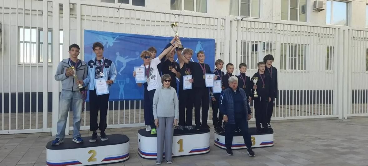 Спортсмены из Новороссийска взошли на пьедестал почета на краевых соревнованиях по легкой атлетике «Шиповка юных»