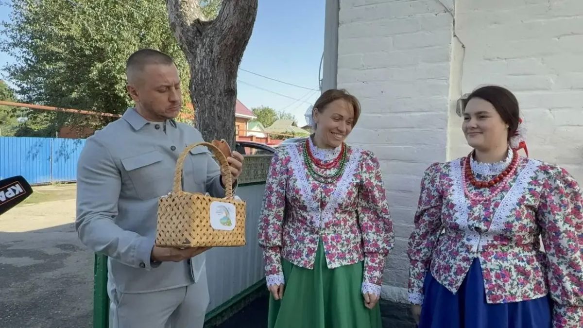 Теперь с асфальтом. В краснодарской станице Старокорсунской завершили работы по асфальтированию территории детских учреждений Теперь с асфальтом. В краснодарской станице Старокорсунской завершили работы по асфальтированию территории детских учреждений
