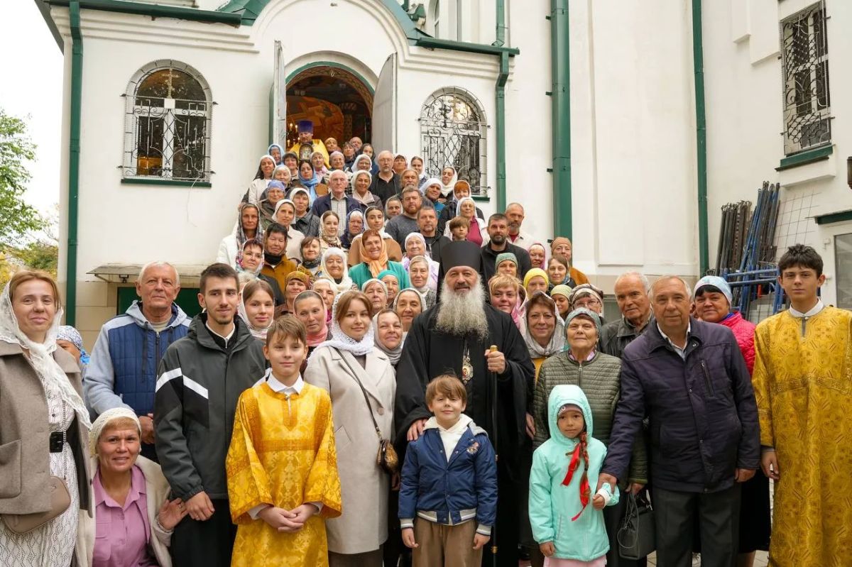 ВЛАДЫКА САВВА СОВЕРШИТ ПРОЩАЛЬНУЮ БОЖЕСТВЕННУЮ ЛИТУРГИЮ В АРМАВИРЕ