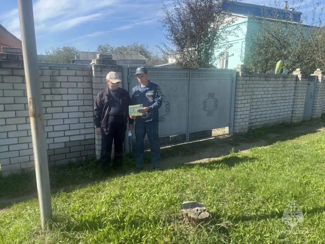 В частном секторе Курганинска продолжаются профилактические мероприятия МЧС России В частном секторе Курганинска продолжаются профилактические мероприятия МЧС России