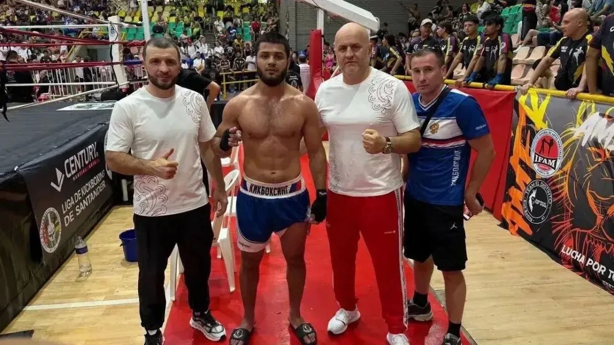 Кубанские кикбоксёры взошли на пьедестал чемпионата мира в Картахене Кубанские кикбоксёры взошли на пьедестал чемпионата мира в Картахене