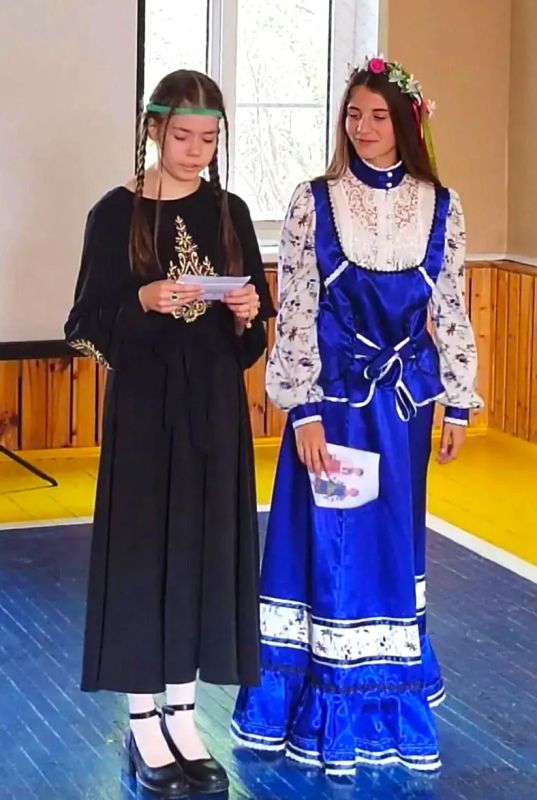В единстве — наша сила!. В школе №13 посёлка Ясенская Переправа отметили День народного единства В единстве — наша сила!. В школе №13 посёлка Ясенская Переправа отметили День народного единства
