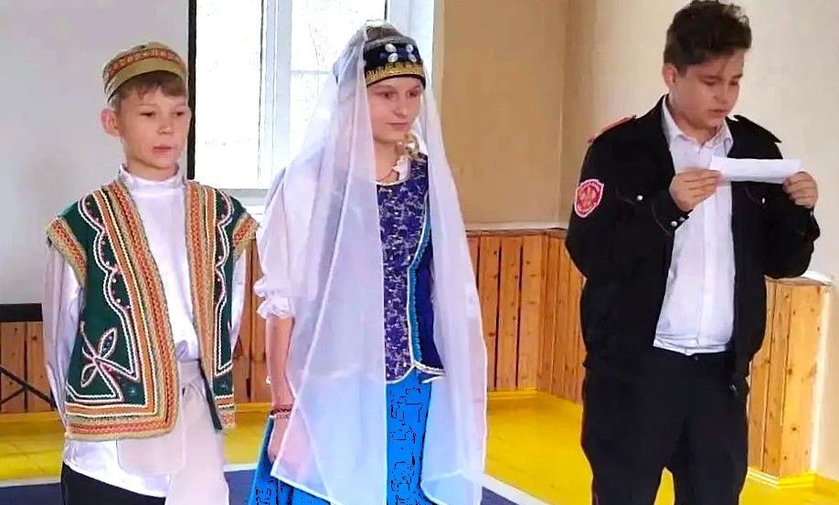В единстве — наша сила!. В школе №13 посёлка Ясенская Переправа отметили День народного единства В единстве — наша сила!. В школе №13 посёлка Ясенская Переправа отметили День народного единства