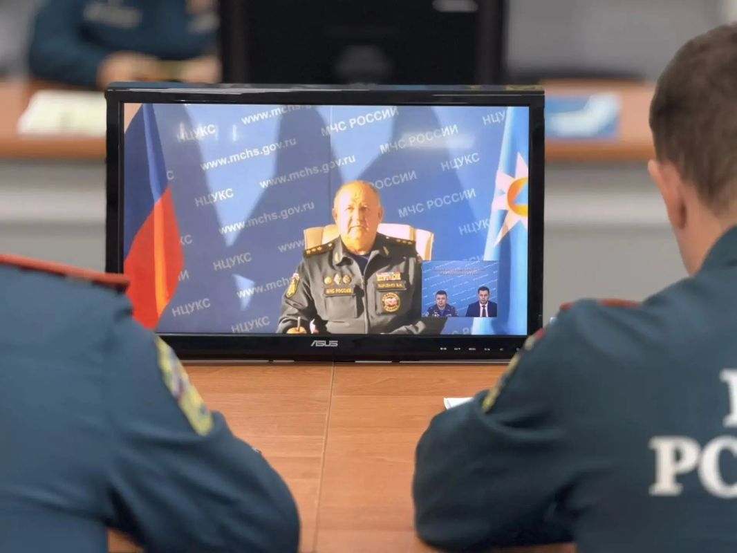 Состоялось заседание Правительственной комиссии по предупреждению и ликвидации ЧС и обеспечению пожарной безопасности Состоялось заседание Правительственной комиссии по предупреждению и ликвидации ЧС и обеспечению пожарной безопасности