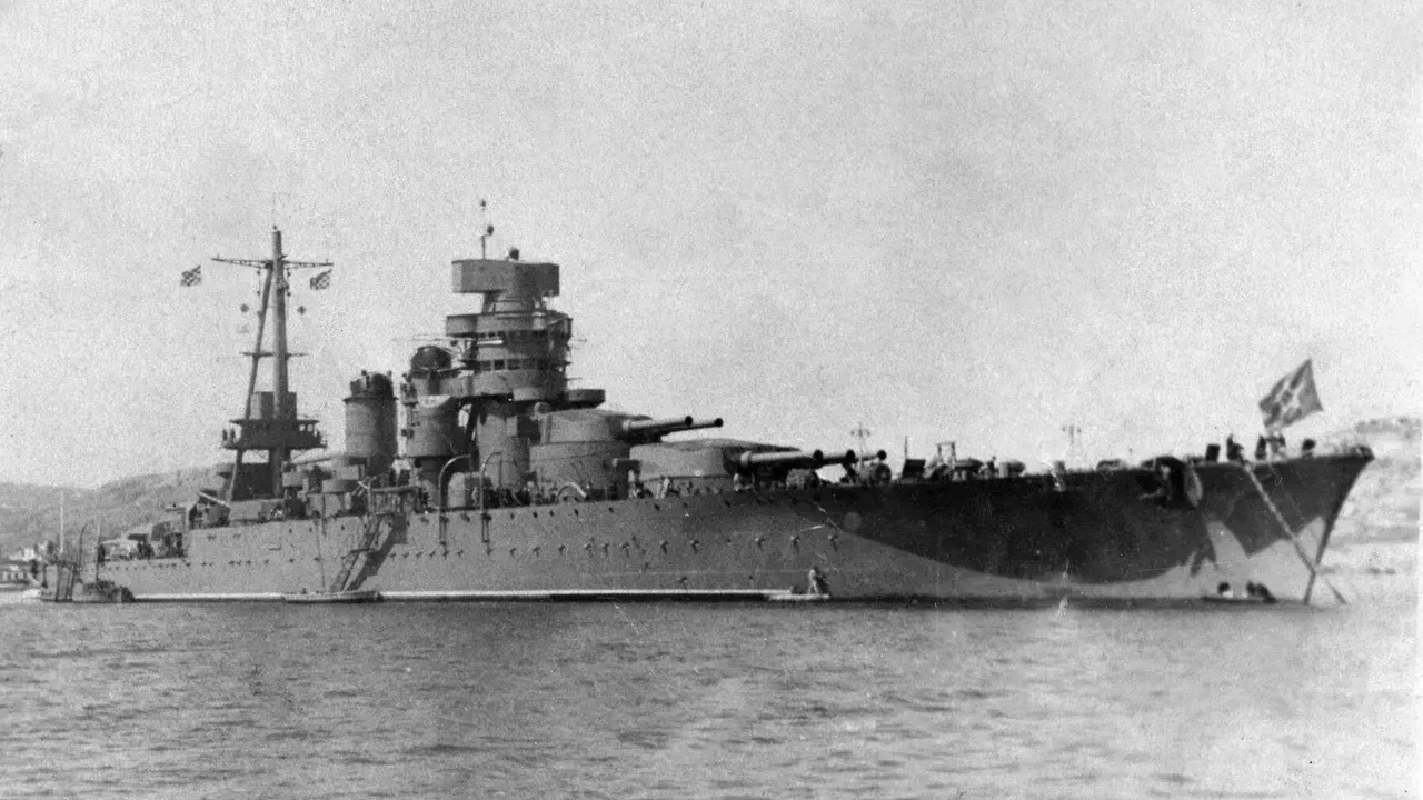 День в истории. 29 октября 1955 год в Севастопольской бухте в результате взрыва затонул линкор «Новороссийск» На борту находились около 1,5 тыс