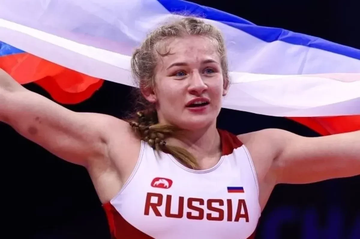 «Умереть, но не сдаться». Касабиева принесла РФ первое золото ЧМ за 7 лет