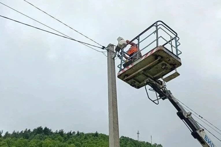 В Сочи на встрече с жителями села Зубова Щель обсудили вопрос электроснабжения В Сочи на встрече с жителями села Зубова Щель обсудили вопрос электроснабжения