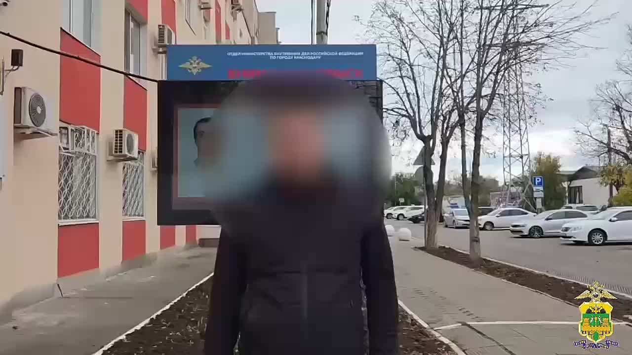 В Краснодаре трое мужчин напали на ветерана СВО и похитили протез руки