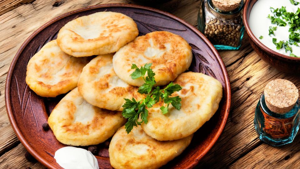 Горы дорогого мяса не нужны: эти зразы расходятся на ура за семейным ужином
