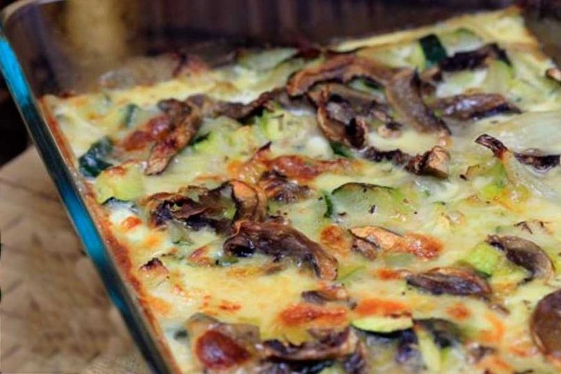Насладитесь запеченными кабачками с грибами: легкий и полезный рецепт для всей семьи!